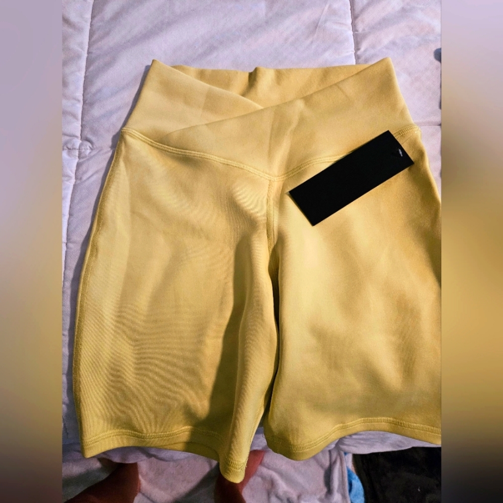 Michi crossover bike shorts nwt